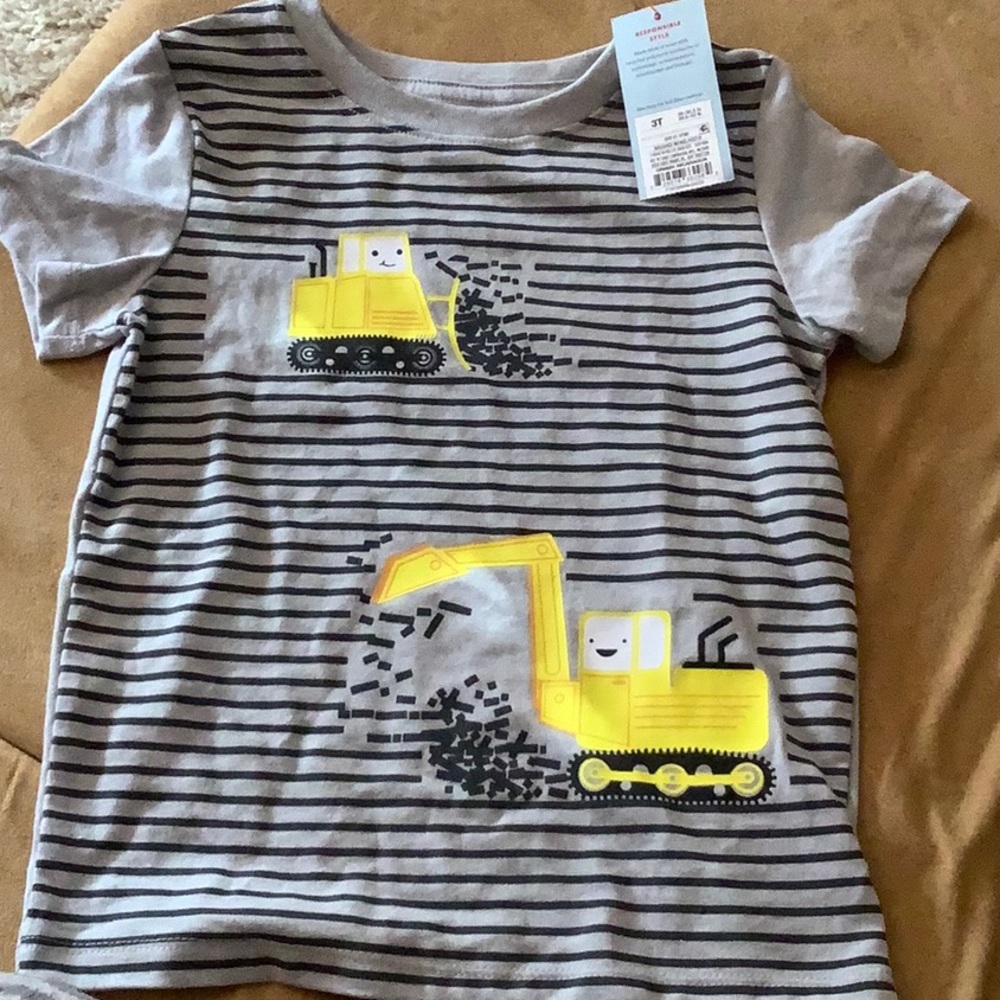 Toddler boy 3 t shirt